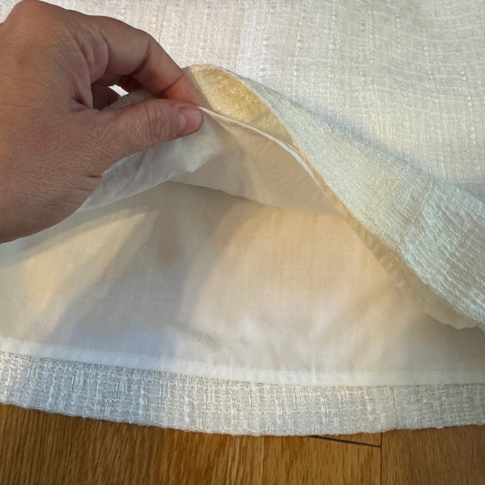 Banana republic - Elegant White Textured Skirt - Picture 4 of 11
